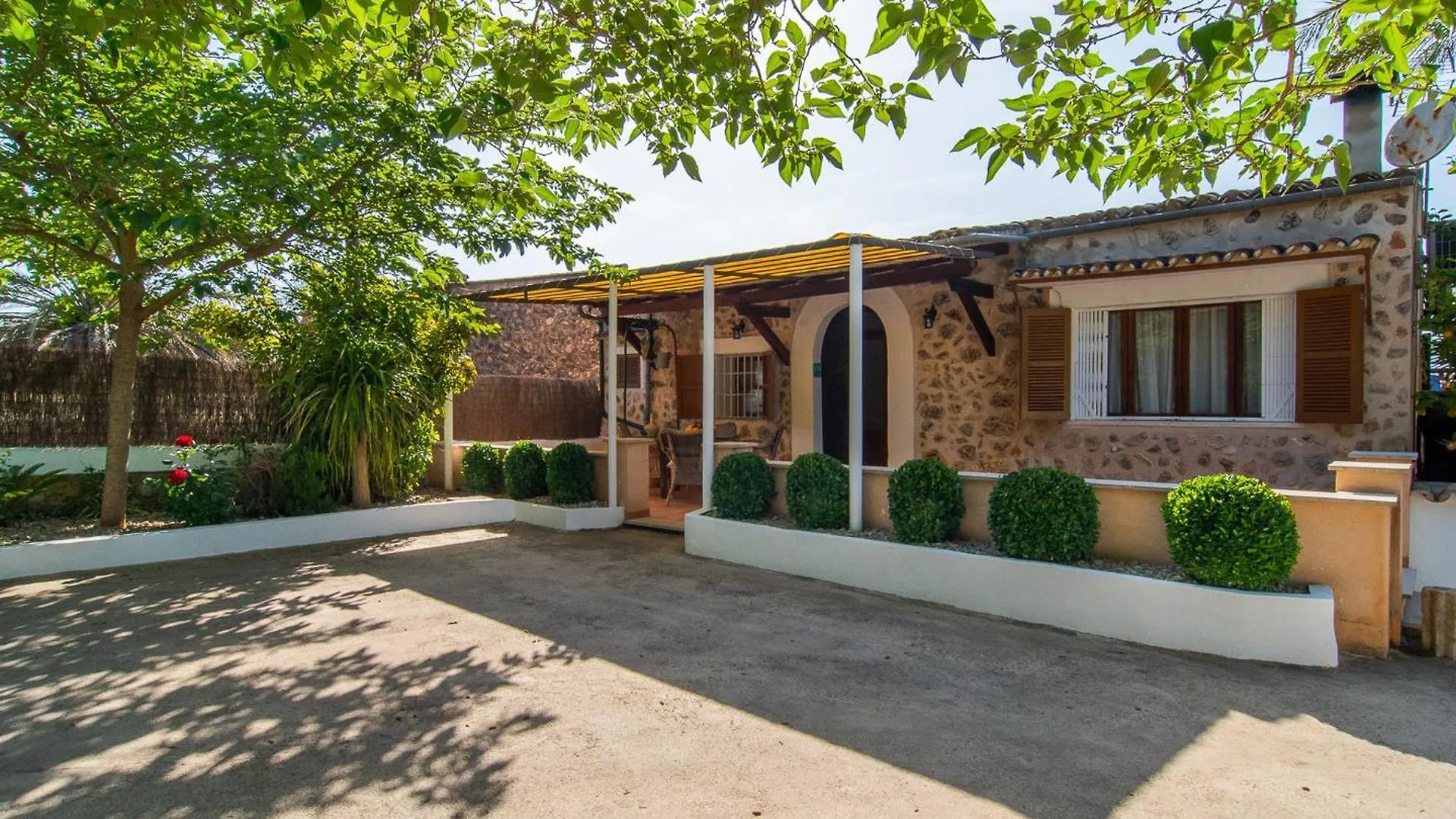 Country house Finca Can Tiro Costitx